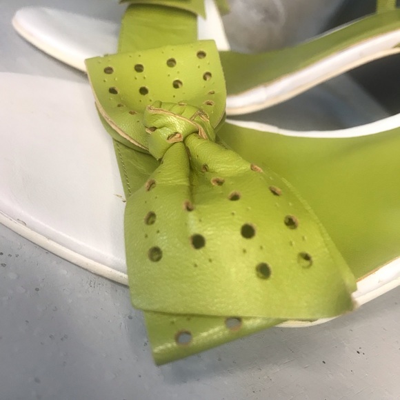 BEBE leather open toe sandal - Picture 4 of 17